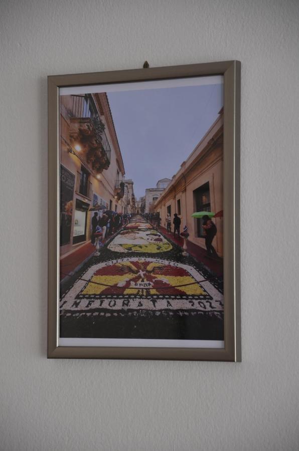 Casa Bommegna Villa Noto Bagian luar foto
